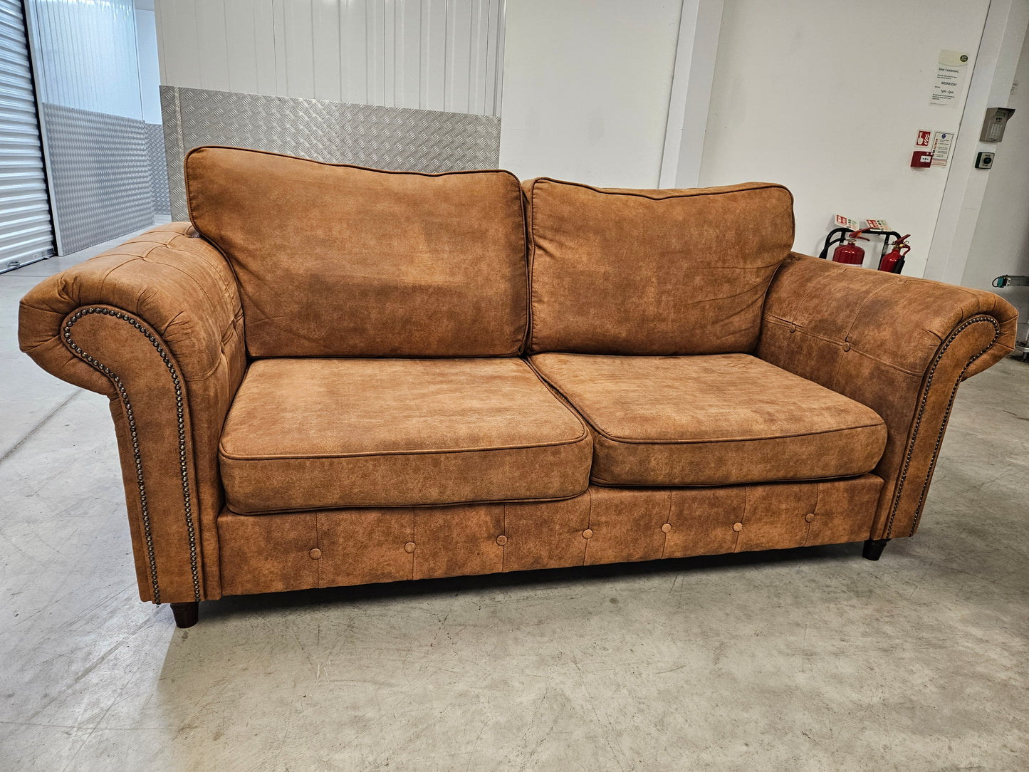 Oakland Furniture 3+2 Sofa Set – Leather Effect Tan