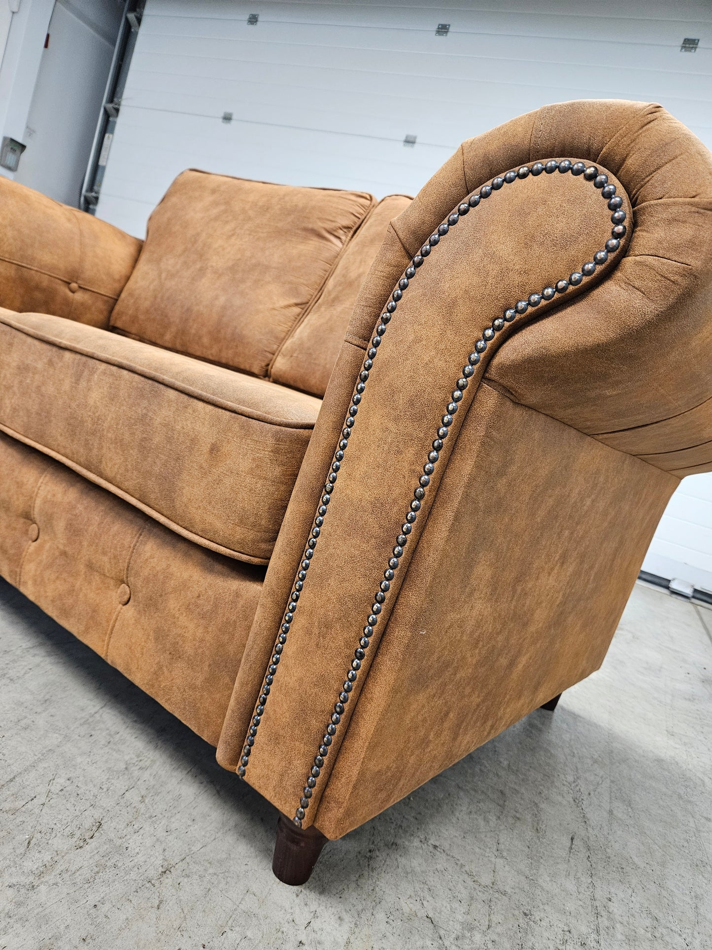 Oakland Furniture 3+2 Sofa Set – Leather Effect Tan