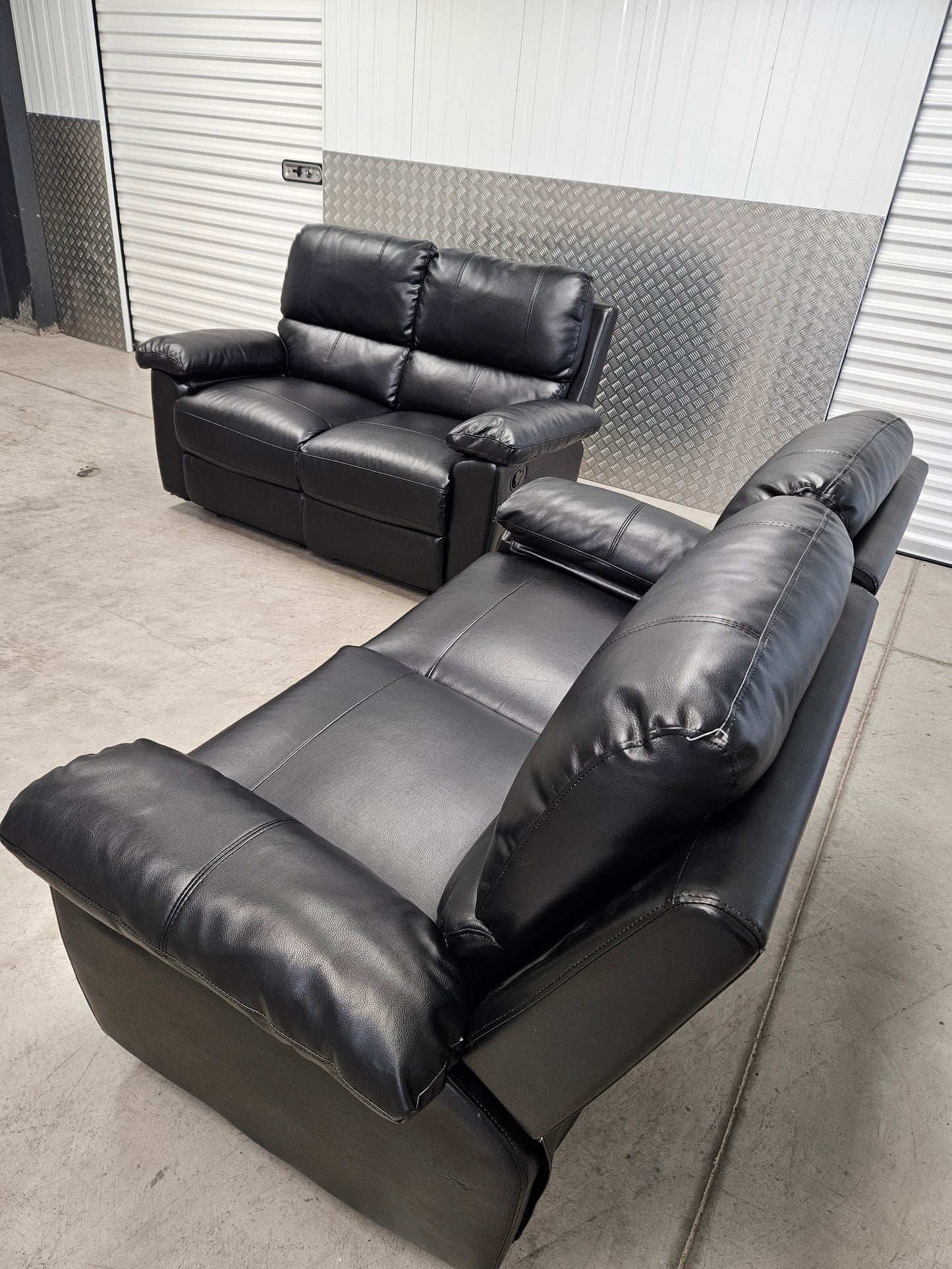 2+2 Toby Black Faux Leather Manual Recliner Sofas
